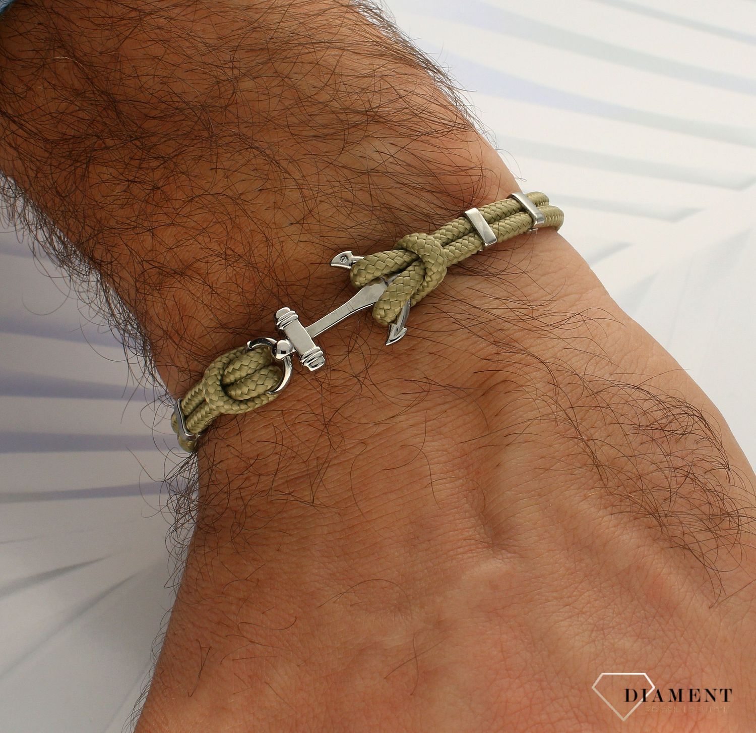 Bransoletka męska z kotwicą B SP 038 na sznureczku w kolorze kremowym to świetny pomysł na prezent dla stylowego mężczyzny. Bransoletka męska skórzana (1).jpg